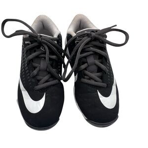 Nike Boys Vapor Ultrafly 2 Keystone baseball cleat.